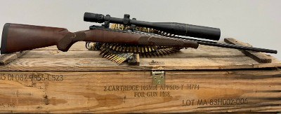 WINCHESTER Winchester model 70 270 WSM bolt action rifle blued 24" w/ scope .270 WIN - Image 1 of 2