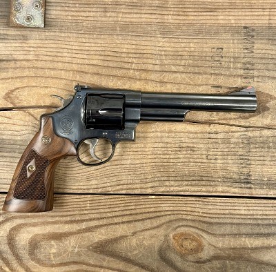 SMITH & WESSON Smith & Wesson Model 29-10, 6.5" Barrel, 44 Magnum, Double Action, OEM Wood Grips, OEM Case, Wooden Display Case .44 Magnum - Image 1 of 1
