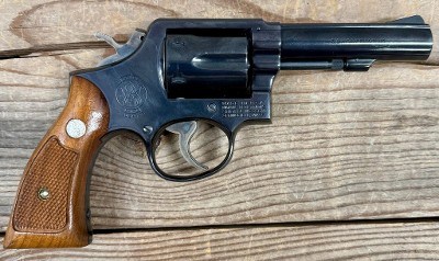SMITH & WESSON Smith & Wesson 13-1 in 357 Mag with leather case .357 MAG - Image 2 of 2