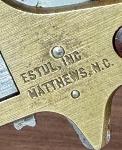 ESTUL INC. Twist-2 Derringer 22 Short, Over/Under, Swivel/Twist Barrel .22 SHORT - Image 4 of 8