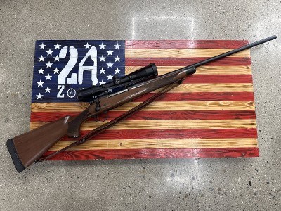 REMINGTON Remington 700, 7mm Rem mag,Bolt action,27"Barrel,3x9Scope,Wood Chassis,Black Unknown - Image 1 of 2