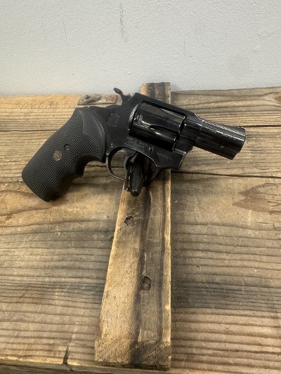 ROSSI ROSSI M68, Double Action, 5 rounds, 2" Barrel, Rubber Grips, OEM Box .38 SPL - Image 1 of 2