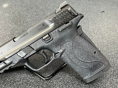 SMITH & WESSON M&P380 SHIELD EZ M2.0 .380 ACP - Image 4 of 12