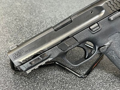 SMITH & WESSON M&P380 SHIELD EZ M2.0 .380 ACP - Image 3 of 12