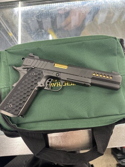 NIGHTHAWK CUSTOM Nighthawk Custom Chairman 9mm 6" barrel, CA EGI 9MM LUGER (9x19 PARA) - Image 1 of 2