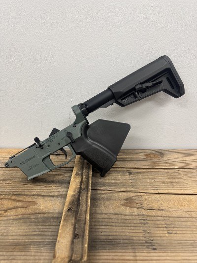 CMMG CMMG MKG Complete Lower Receiver, .45 ACP, Sea Green, Featureless Ready, Magpul Stock, Aero Precision Buffer Tube .45 ACP - Image 1 of 2