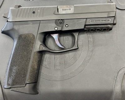 SIG SAUER Sig Sauer SP2022, 9mm, 3.9" Barrel, Black, Upgraded Trigger, 2 Mags, OEM Case, Comes With Lock 9MM LUGER (9x19 PARA) - Image 1 of 2