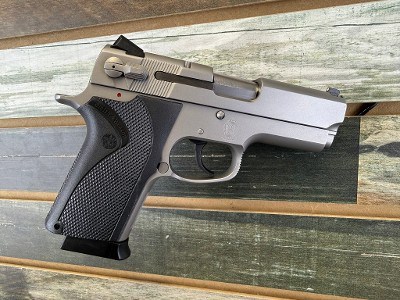 SMITH & WESSON 4516-2 .45 ACP - Image 2 of 6