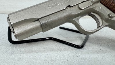 COLT COMBAT COMMANDER .45 ACP - Image 5 of 25