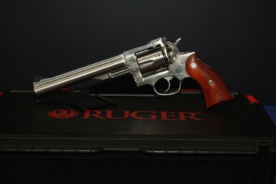 RUGER REDHAWK .44 MAGNUM - Image 1 of 8