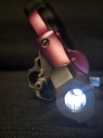 CHARTER ARMS PINK LADY 52330 .38 SPL - Image 7 of 7