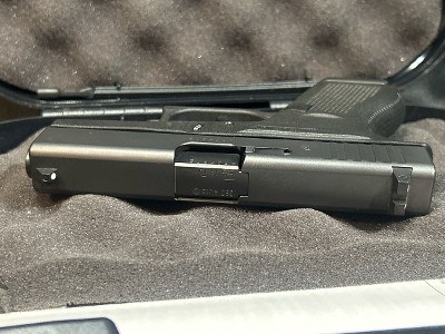 GLOCK 42 .380 ACP - Image 8 of 9