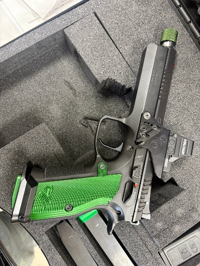 CZ TS2 RACING GREEN 9MM LUGER (9x19 PARA) - Image 3 of 7