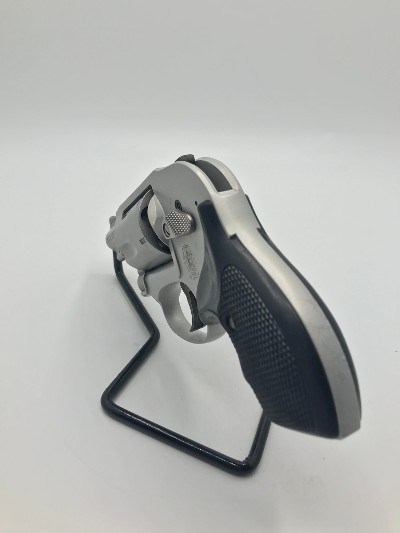 SMITH & WESSON 638 .38 SPL +P - Image 6 of 11