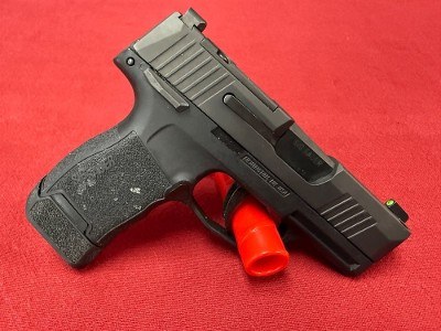 SIG SAUER p365 9MM LUGER (9x19 PARA) - Image 1 of 7