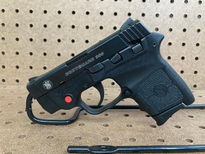 SMITH & WESSON BODYGUARD 380 .380 ACP - Image 5 of 9