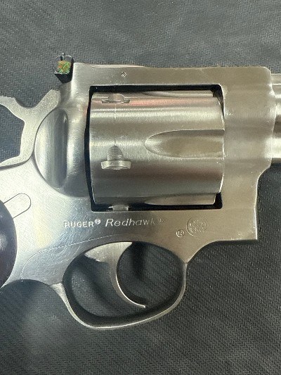 RUGER REDHAWK .44 MAGNUM - Image 7 of 10