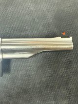 RUGER REDHAWK .44 MAGNUM - Image 6 of 10