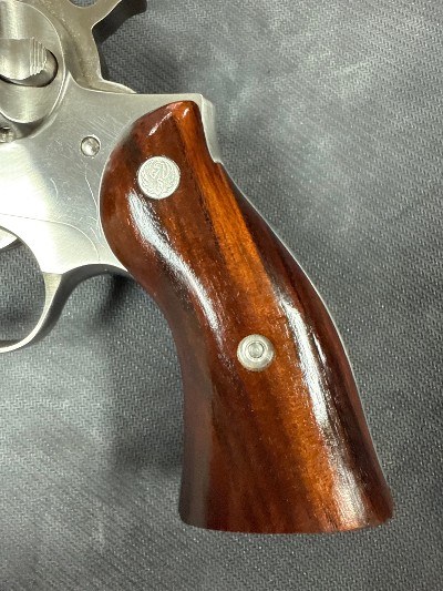 RUGER REDHAWK .357 MAG - Image 6 of 11