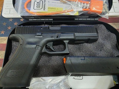 GLOCK G17 V 9MM LUGER (9x19 PARA) - Image 3 of 4