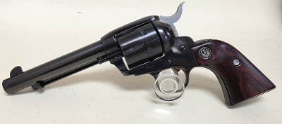 RUGER VAQUERO BLUED .45 LC - Image 2 of 10