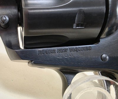 RUGER VAQUERO BLUED .45 LC - Image 9 of 10