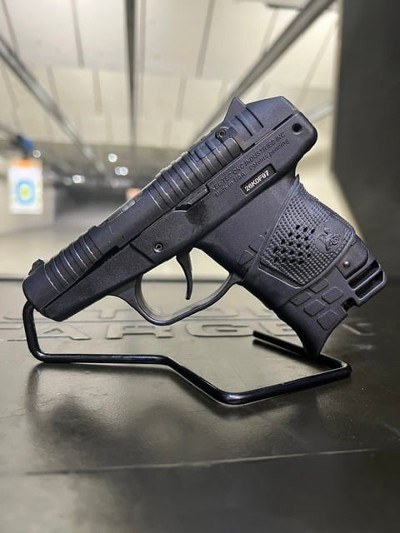 KELTEC PR-3AT [BLK] .380 ACP - Image 2 of 4
