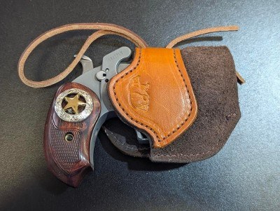 BOND ARMS GRIZZLY .45 LC - Image 4 of 5