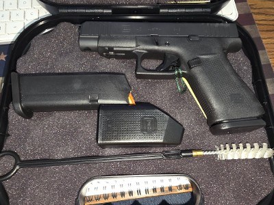G48 W/ FRONT RAIL 9MM LUGER (9X19 PARA) - Image 1 of 5