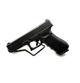 GLOCK 17 Gen 4 9MM LUGER (9x19 PARA) - Image 1 of 5