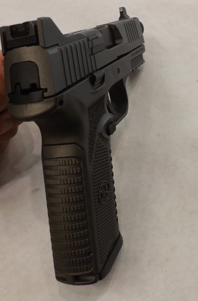 FN 510 TACTICAL 10MM - Image 12 of 15
