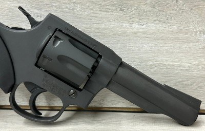 ROCK ISLAND ARMORY MODEL 200 .38 SPL - Image 4 of 11