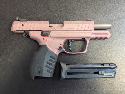 RUGER SR22 .22 LR - Image 4 of 5