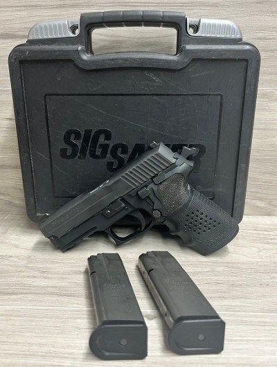 SIG SAUER P229 COMPACT 40 Smith & Wesson - Image 1 of 8