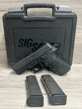 SIG SAUER P229 COMPACT 40 Smith & Wesson - Image 1 of 8