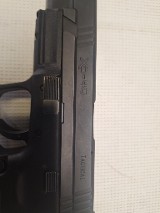 SPRINGFIELD ARMORY XD-40 TACTICAL 40 Smith & Wesson - Image 3 of 12