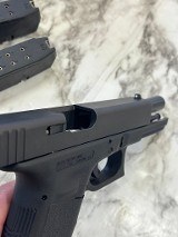 GLOCK G22 GEN 3 .40 S&W - Image 3 of 9
