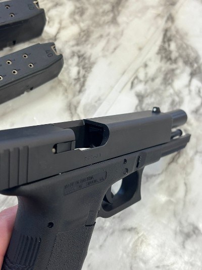 GLOCK G22 GEN 3 .40 S&W - Image 3 of 9