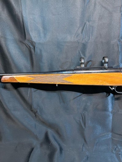 WEATHERBY MARK V .300 WBY MAG - Image 7 of 12