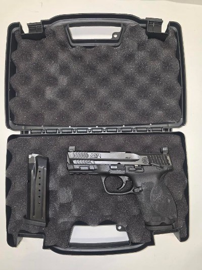 SMITH & WESSON M&P 9 M2.0 9MM LUGER (9x19 PARA) - Image 1 of 12