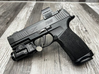 SIG SAUER X MACRO P365 9MM LUGER (9x19 PARA) - Image 1 of 4