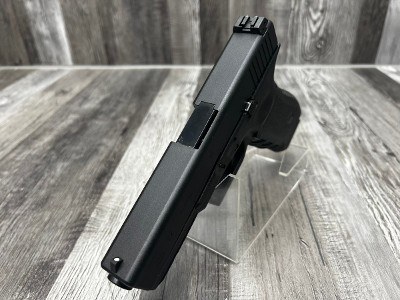 GLOCK 22 40 Smith & Wesson - Image 3 of 3