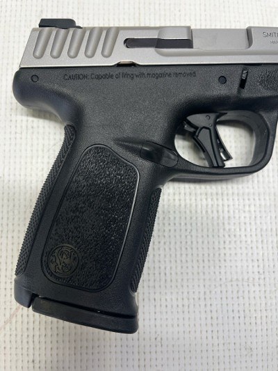 SMITH & WESSON SD40 2.0 40 Smith & Wesson - Image 6 of 14