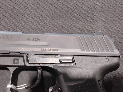 HECKLER & KOCH P2000 .40 S&W - Image 7 of 8