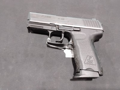 HECKLER & KOCH P2000 .40 S&W - Image 5 of 8