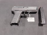 HECKLER & KOCH P2000 .40 S&W - Image 2 of 8