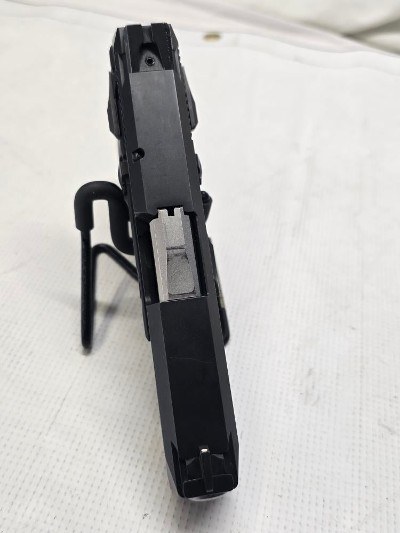 RUGER AMERICAN PISTOL 9MM LUGER (9x19 PARA) - Image 11 of 12