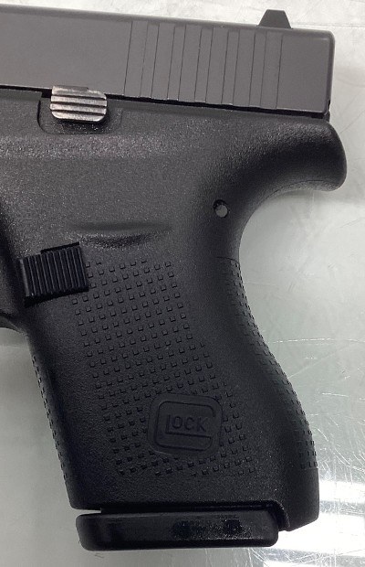GLOCK 42 .380 ACP - Image 5 of 12