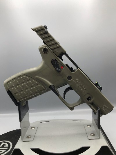 KELTEC P17 .22 LR - Image 4 of 13