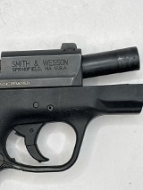 SMITH & WESSON M&P 40 SHIELD 40 Smith & Wesson - Image 8 of 10